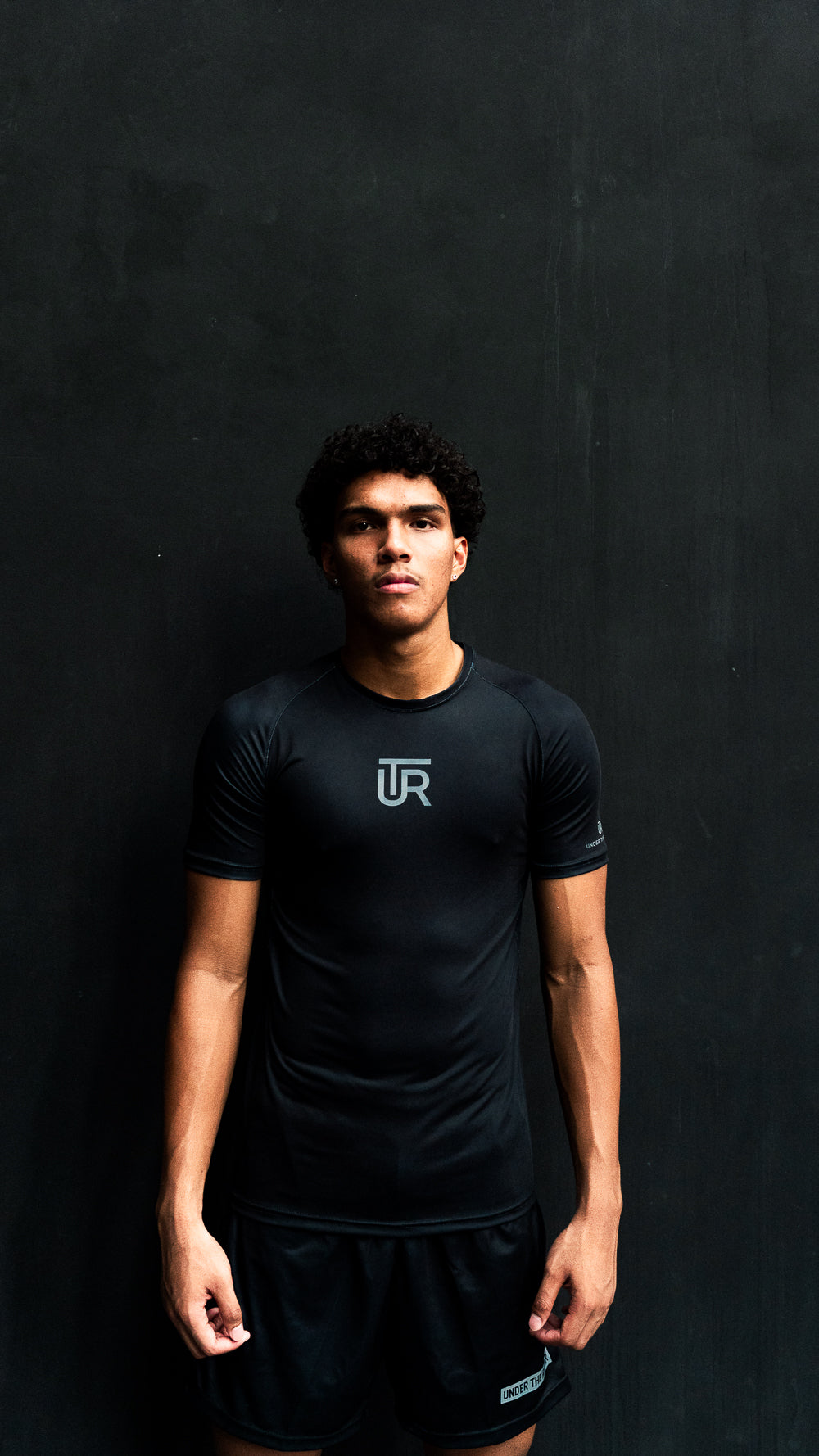 UTR Classic Short Sleeve- Black