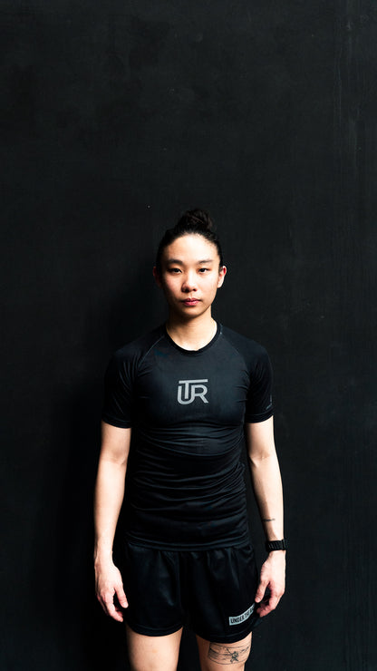 UTR Classic Short Sleeve- Black